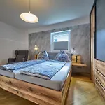 Apartment Appartementhaus Goldnugget *